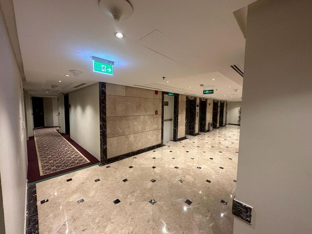 Emaar Elite Al Madina Hotel होटल 3*