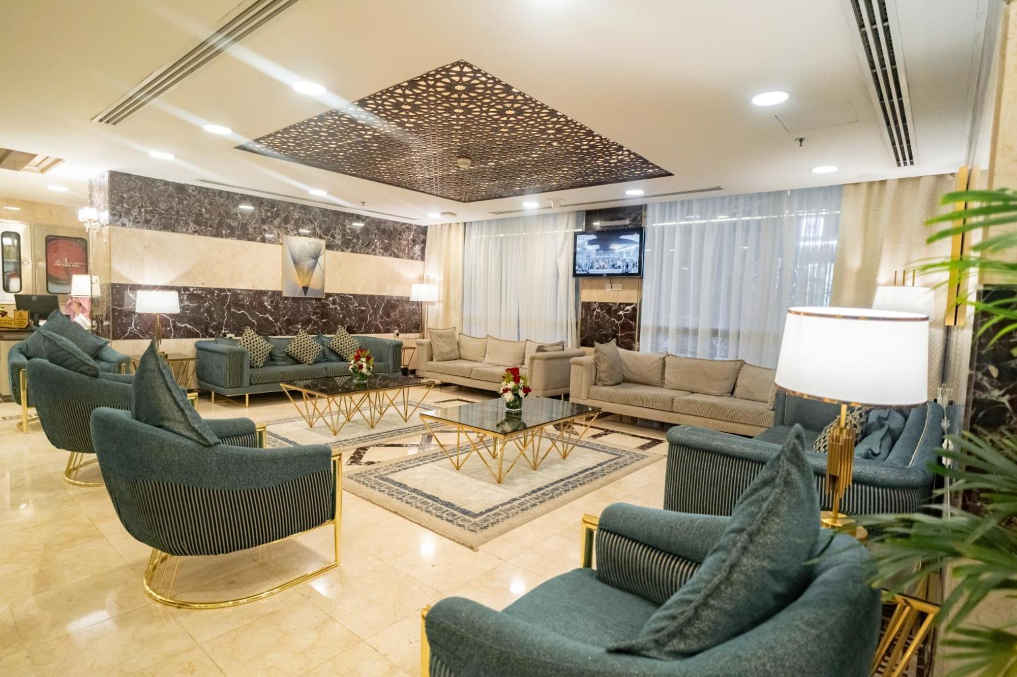 होटल Emaar Elite Al Madina Hotel